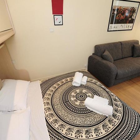 Mini Suite Miro Five Stars Holiday House Nizza Exterior foto
